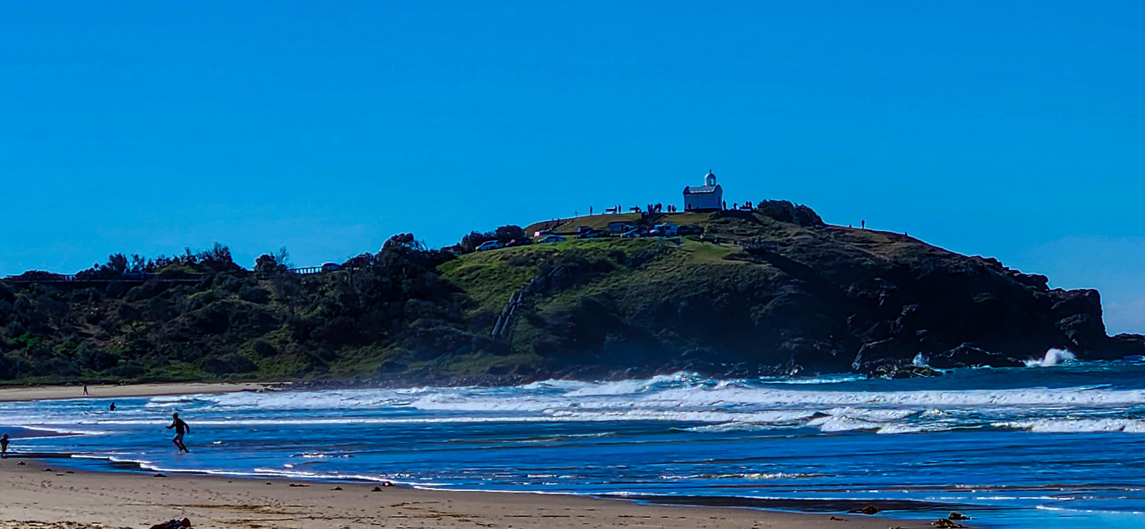 Tacking Point Lighthouse seen from Lighthouse Beach