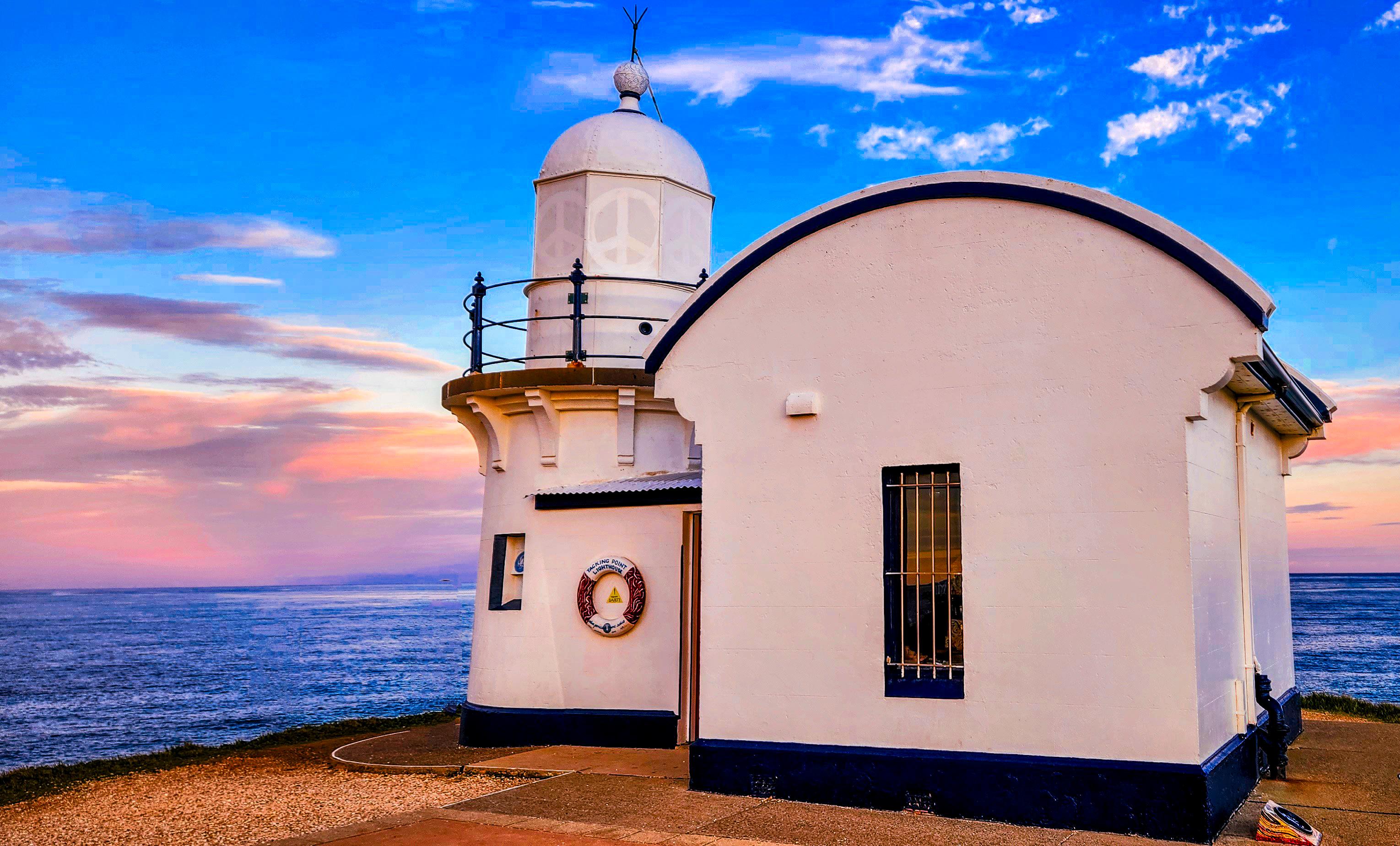Tacking Point Lighthouse