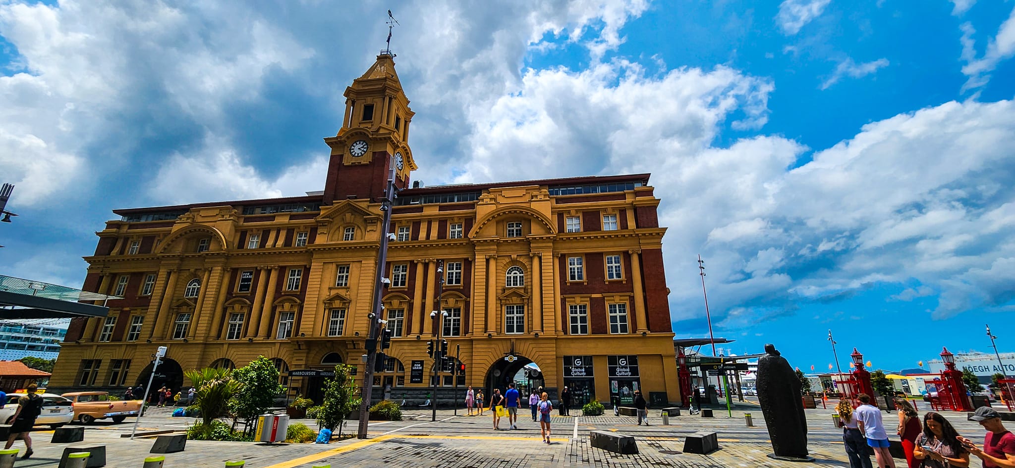 Auckland Free Walking Tour
