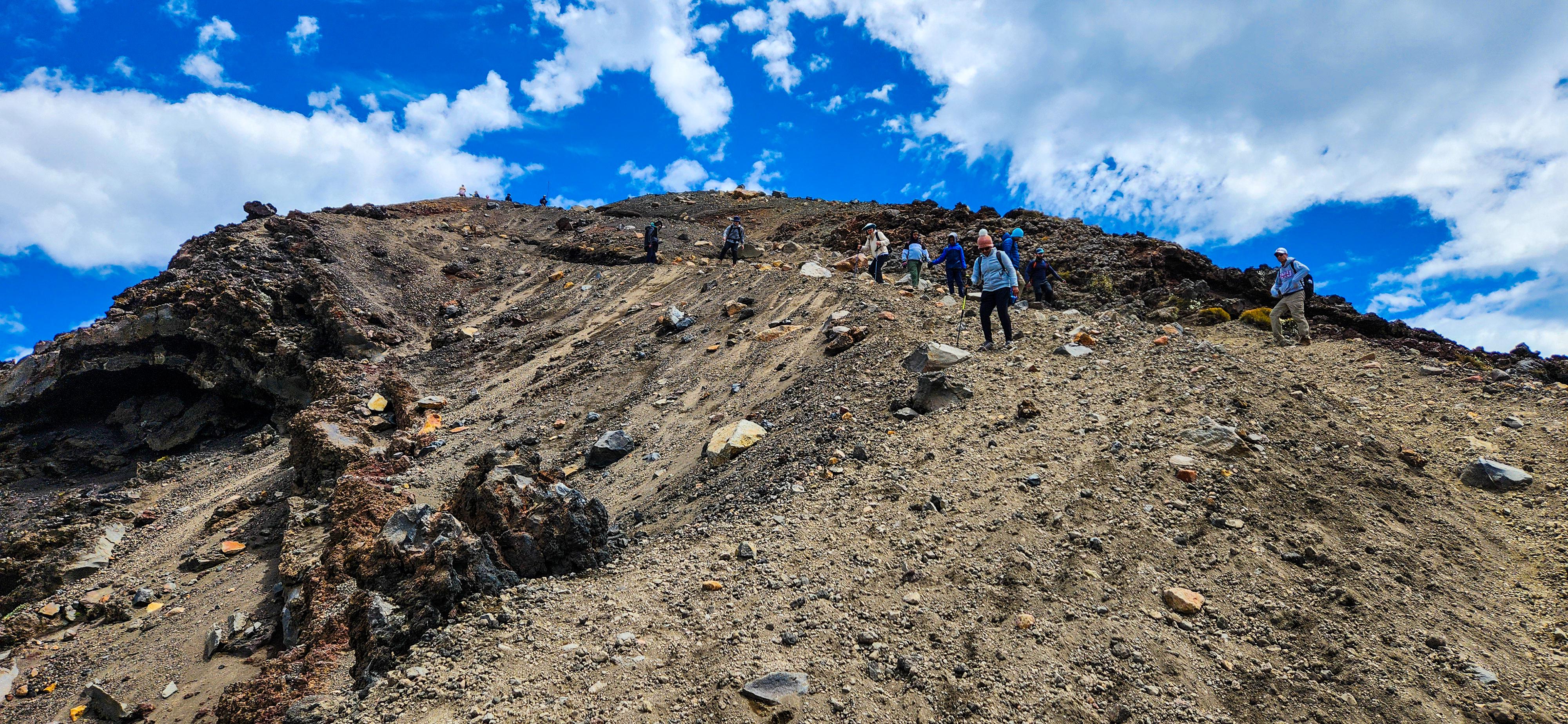 The descent from Red Crater