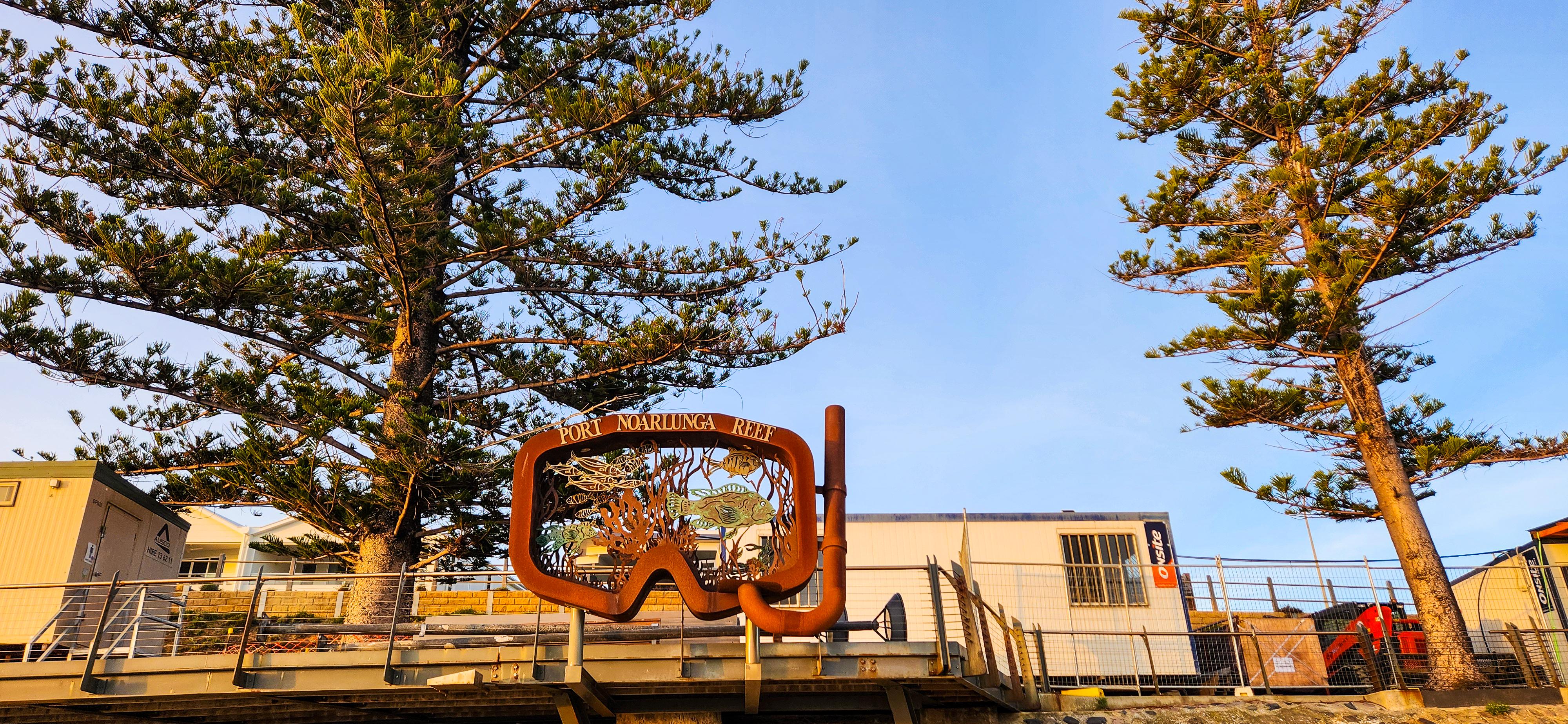 The BIG Divers Snorkel & Mask in Port Noarlunga