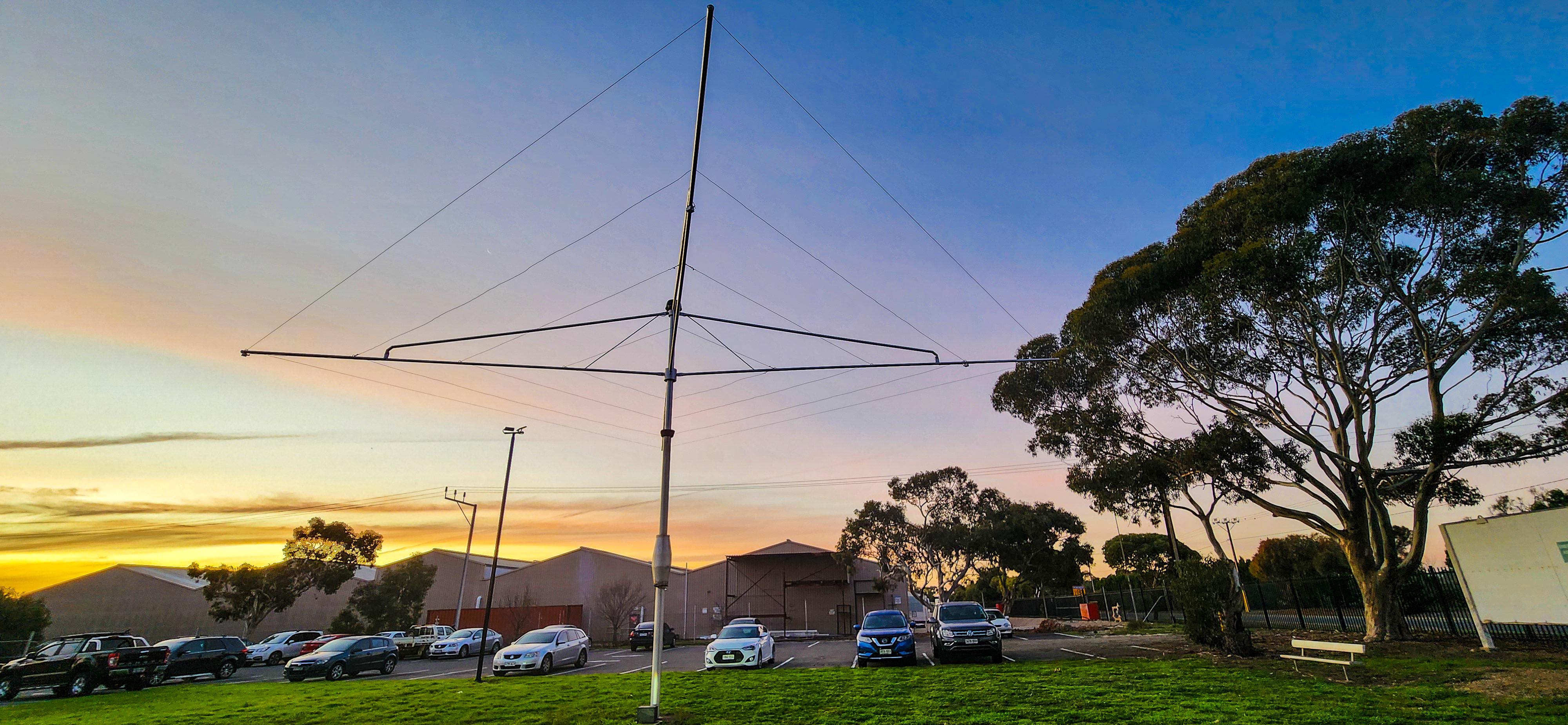The BIG Hills Hoist in Lonsdale