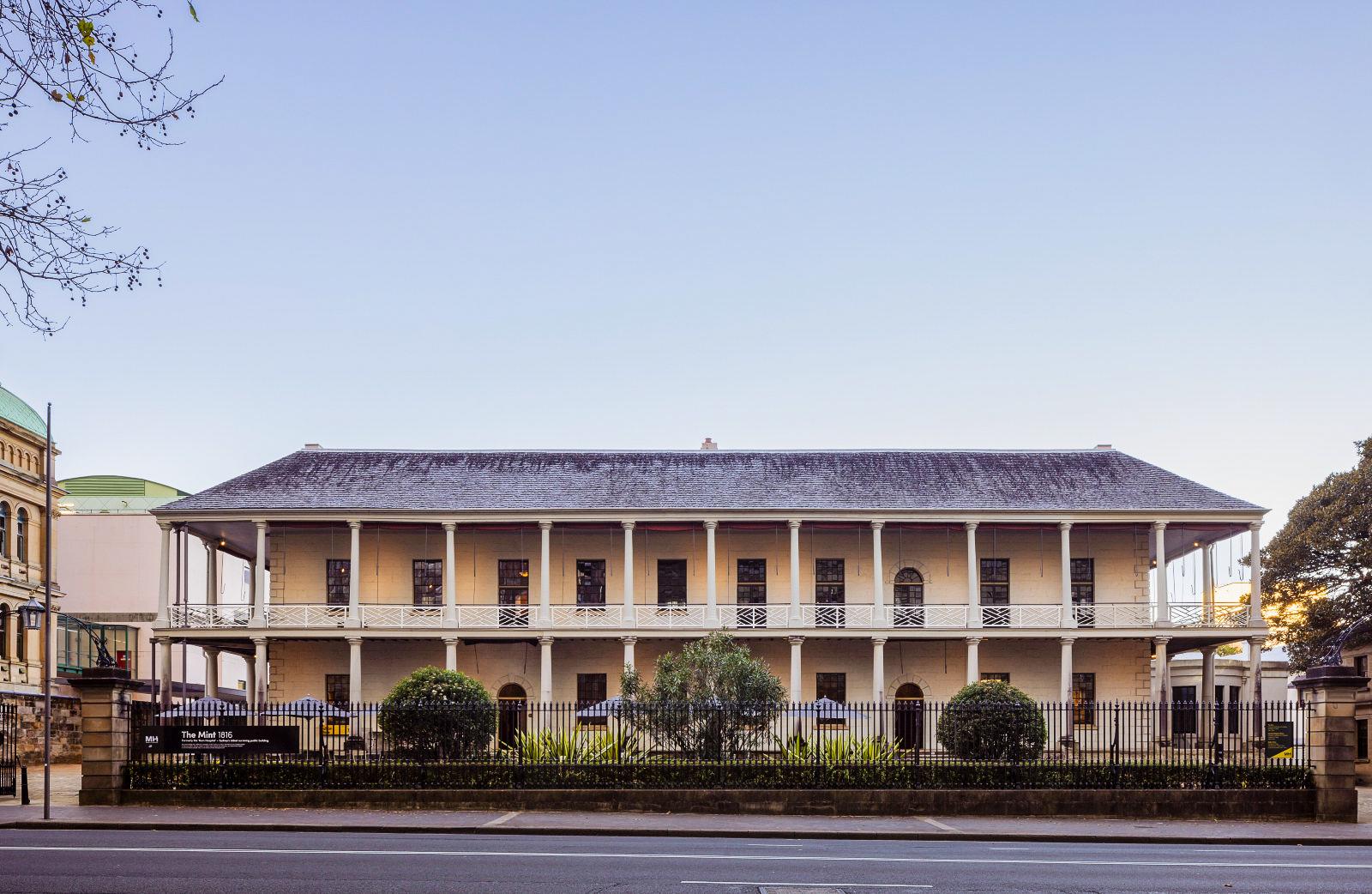 MHNSW - The Mint